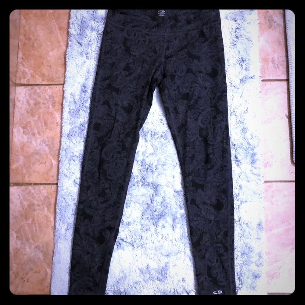 Champion Duo Dry Size Medium Paisley Leggings